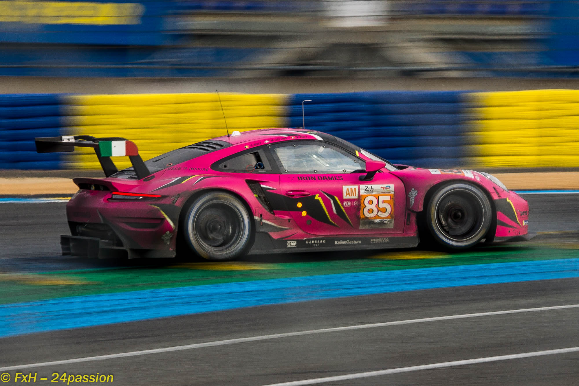 Porsche 911 RSR-19.Cliquez pour agrandir