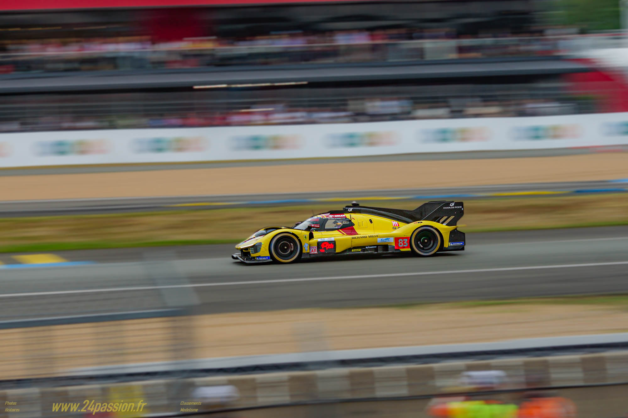 Ferrari F499P.Cliquez pour acc�der � la page